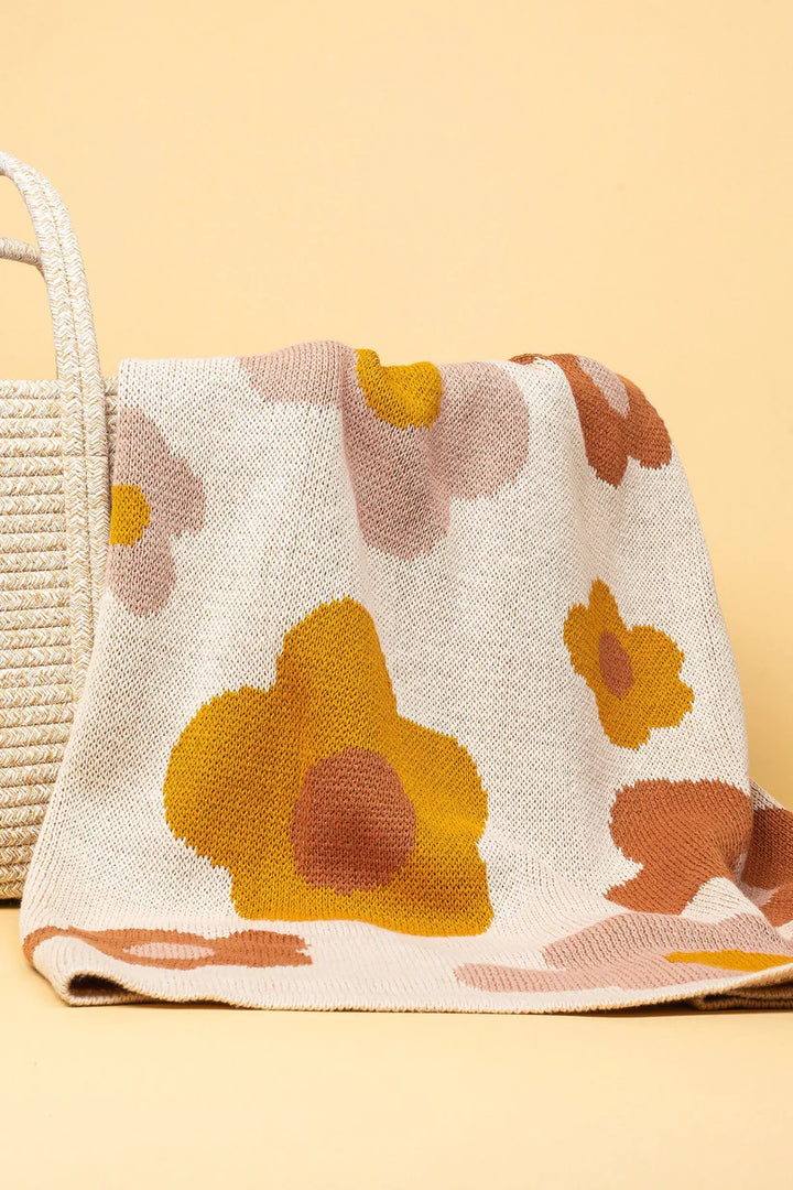 Kiin Organic Cotton Knitted Bloom Blanket